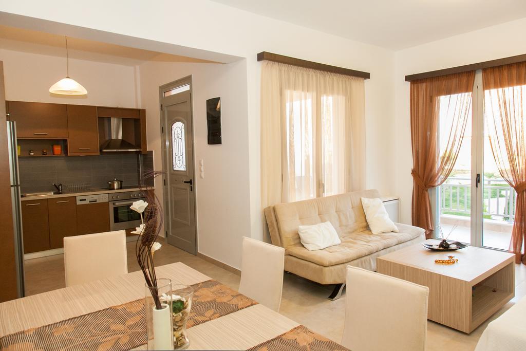 Loutra Resort Phòng bức ảnh